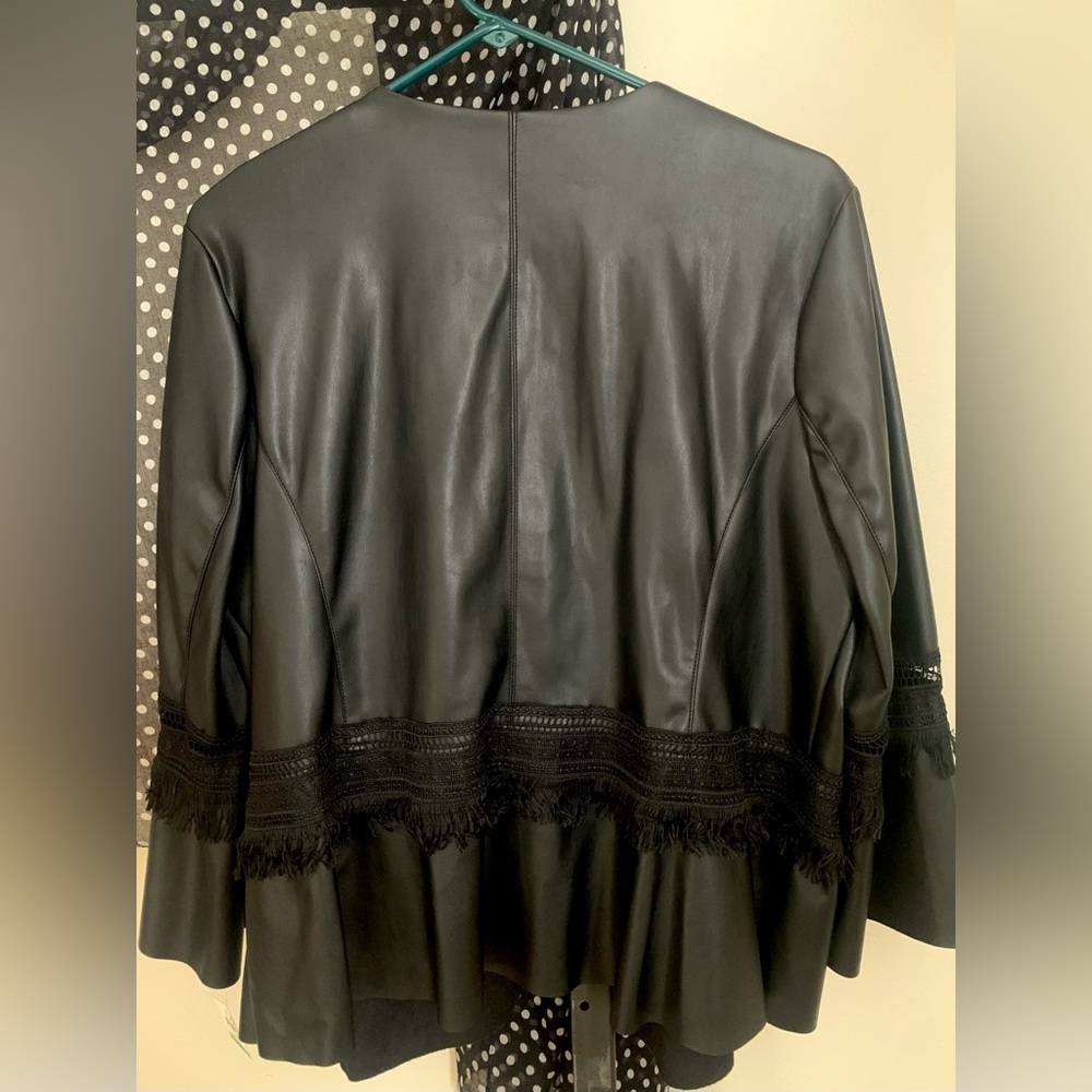 🆕 Pleather Jacket - Picture 3 of 8